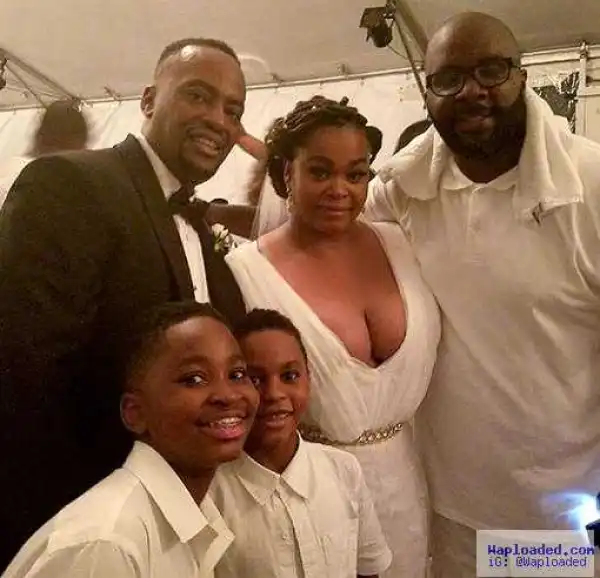 Jill Scott Marries Longtime Boyfriend Mike Dobson (photos)